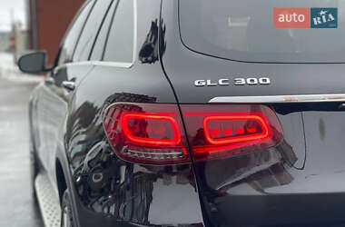 Внедорожник / Кроссовер Mercedes-Benz GLC-Class 2019 в 