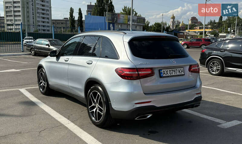 Позашляховик / Кросовер Mercedes-Benz GLC-Class 2015 в Києві