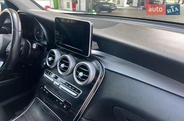 Внедорожник / Кроссовер Mercedes-Benz GLC-Class 2016 в 