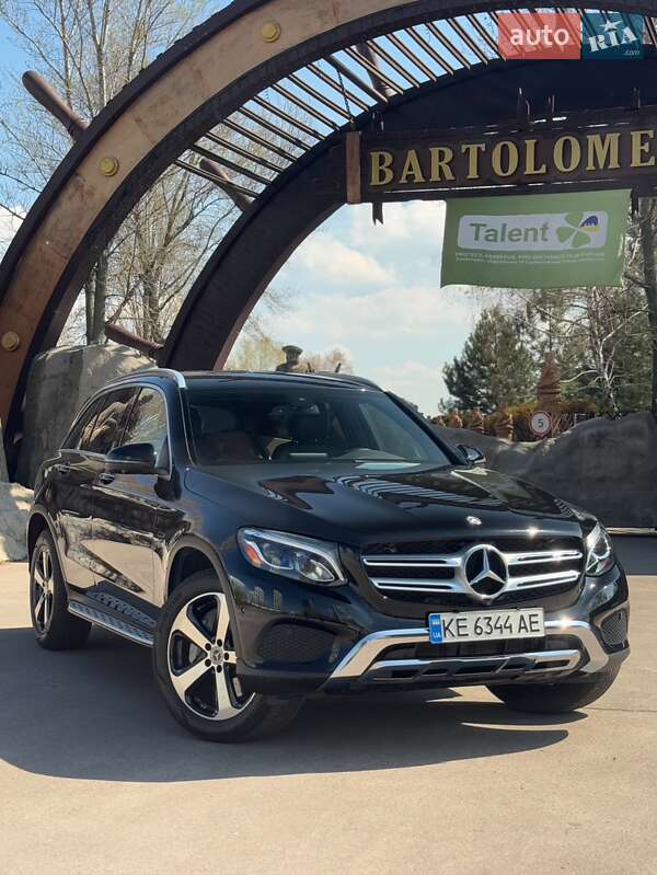 Позашляховик / Кросовер Mercedes-Benz GLC-Class 2019 в Дніпрі