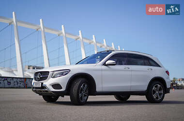 Позашляховик / Кросовер Mercedes-Benz GLC-Class 2015 в 