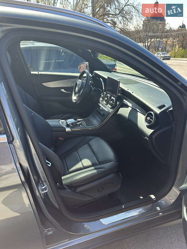 Внедорожник / Кроссовер Mercedes-Benz GLC-Class 2019 в Львове