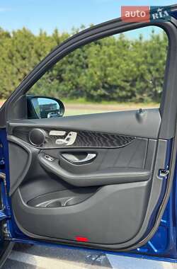 Позашляховик / Кросовер Mercedes-Benz GLC-Class 2021 в 