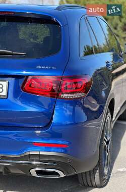 Позашляховик / Кросовер Mercedes-Benz GLC-Class 2021 в 
