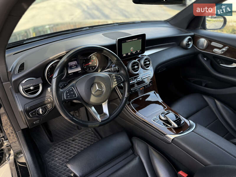 Внедорожник / Кроссовер Mercedes-Benz GLC-Class 2016 в Львове