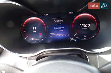 Внедорожник / Кроссовер Mercedes-Benz GLC-Class 2020 в 