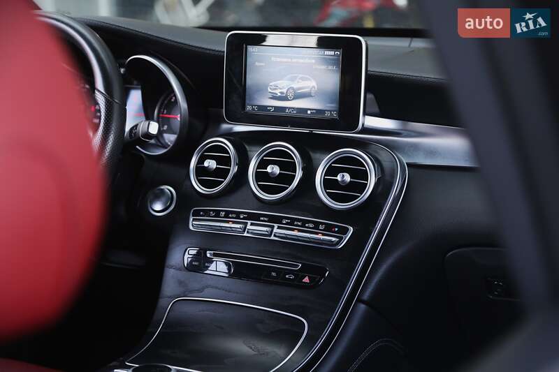 Внедорожник / Кроссовер Mercedes-Benz GLC-Class 2016 в Киеве