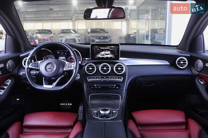 Внедорожник / Кроссовер Mercedes-Benz GLC-Class 2016 в Киеве