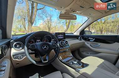Позашляховик / Кросовер Mercedes-Benz GLC-Class 2017 в 