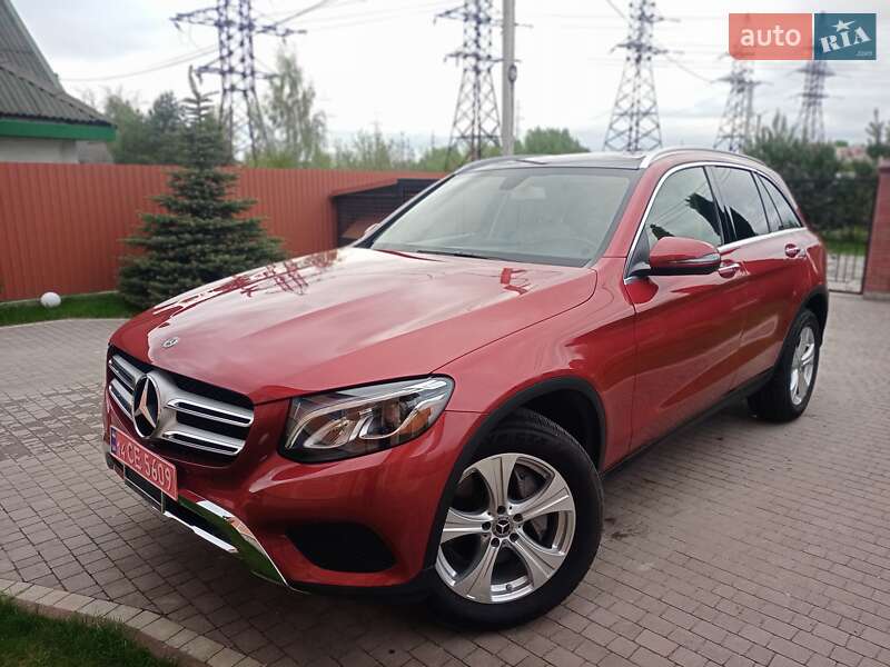 Внедорожник / Кроссовер Mercedes-Benz GLC-Class 2018 в 