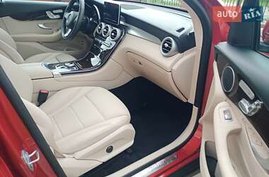 Внедорожник / Кроссовер Mercedes-Benz GLC-Class 2018 в 