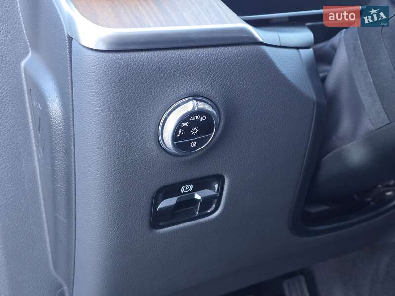 Внедорожник / Кроссовер Mercedes-Benz GLC-Class 2023 в Тернополе