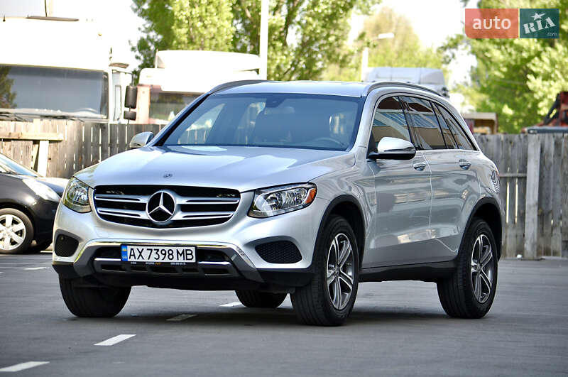 Mercedes-Benz GLC-Class 2019