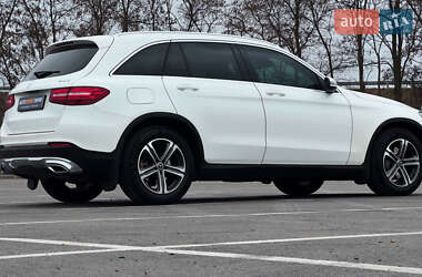 Позашляховик / Кросовер Mercedes-Benz GLC-Class 2017 в 