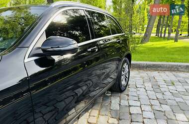 Внедорожник / Кроссовер Mercedes-Benz GLC-Class 2018 в 