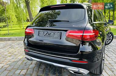 Внедорожник / Кроссовер Mercedes-Benz GLC-Class 2018 в 