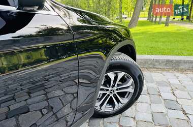 Внедорожник / Кроссовер Mercedes-Benz GLC-Class 2018 в 