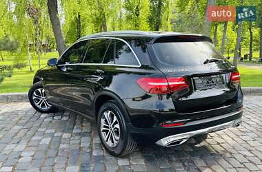 Внедорожник / Кроссовер Mercedes-Benz GLC-Class 2018 в 