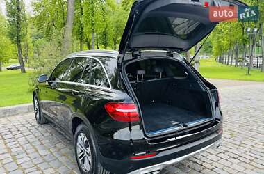 Внедорожник / Кроссовер Mercedes-Benz GLC-Class 2018 в 