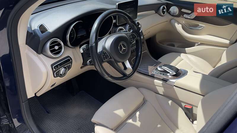 Позашляховик / Кросовер Mercedes-Benz GLC-Class 2016 в Харкові