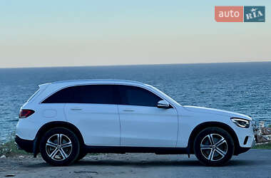 Позашляховик / Кросовер Mercedes-Benz GLC-Class 2019 в 