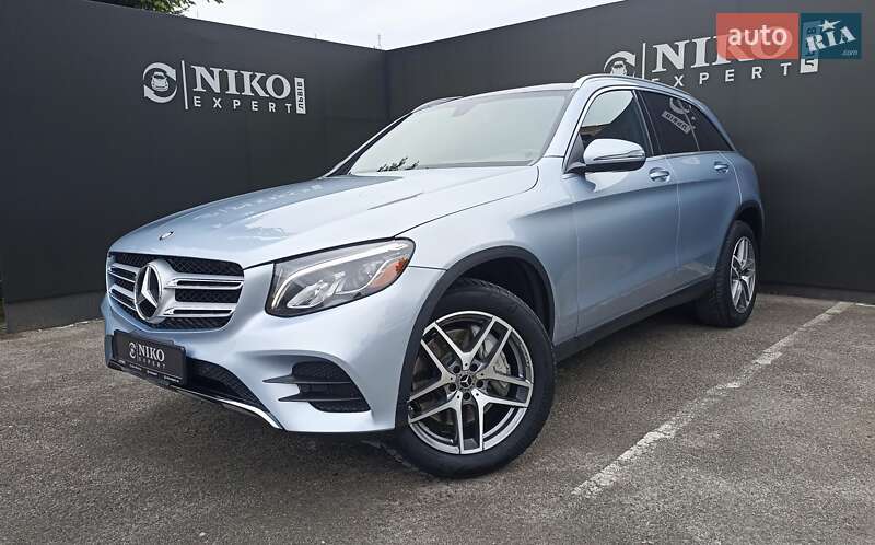 Внедорожник / Кроссовер Mercedes-Benz GLC-Class 2017 в 