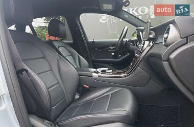 Внедорожник / Кроссовер Mercedes-Benz GLC-Class 2017 в 