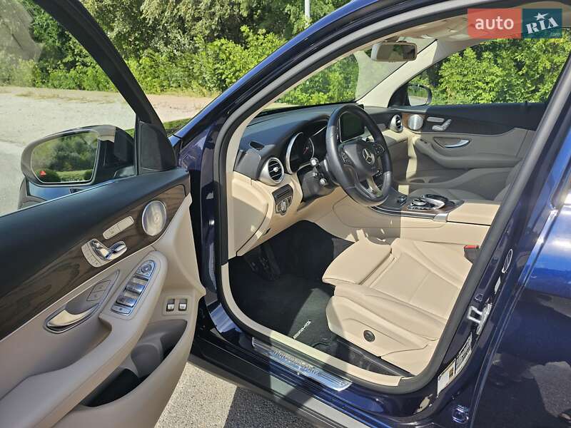 Позашляховик / Кросовер Mercedes-Benz GLC-Class 2018 в Дніпрі
