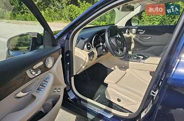 Внедорожник / Кроссовер Mercedes-Benz GLC-Class 2018 в 
