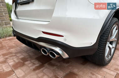 Внедорожник / Кроссовер Mercedes-Benz GLC-Class 2022 в 