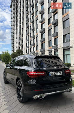 Внедорожник / Кроссовер Mercedes-Benz GLC-Class 2015 в 