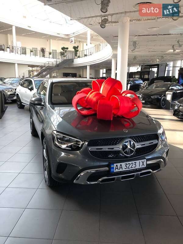 Внедорожник / Кроссовер Mercedes-Benz GLC-Class 2023 в 