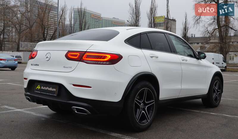 Внедорожник / Кроссовер Mercedes-Benz GLC-Class 2022 в Киеве