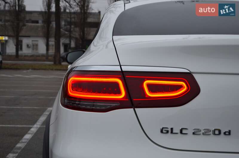 Внедорожник / Кроссовер Mercedes-Benz GLC-Class 2022 в Киеве