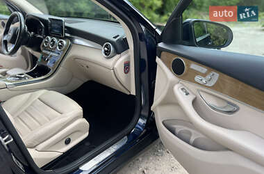 Позашляховик / Кросовер Mercedes-Benz GLC-Class 2016 в 