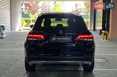 Внедорожник / Кроссовер Mercedes-Benz GLC-Class 2017 в 