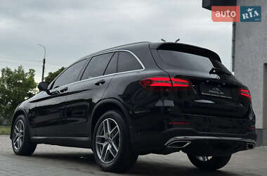 Позашляховик / Кросовер Mercedes-Benz GLC-Class 2017 в 