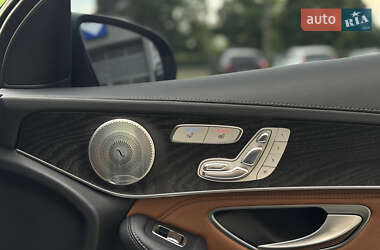 Позашляховик / Кросовер Mercedes-Benz GLC-Class 2017 в 