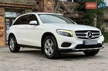 Позашляховик / Кросовер Mercedes-Benz GLC-Class 2016 в 
