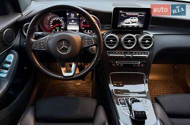 Позашляховик / Кросовер Mercedes-Benz GLC-Class 2016 в 