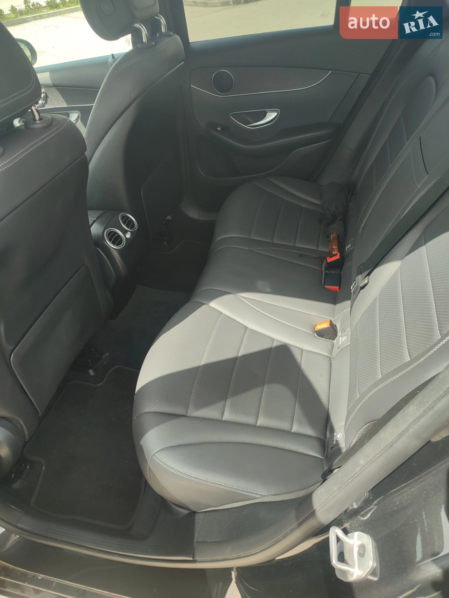 2022 Mercedes-Benz GLC - мініатюра 8