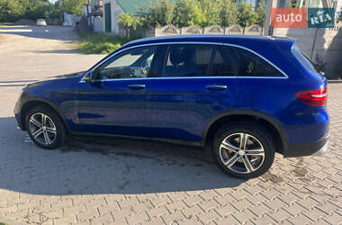 Позашляховик / Кросовер Mercedes-Benz GLC-Class 2017 в 