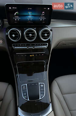 Внедорожник / Кроссовер Mercedes-Benz GLC-Class 2020 в 