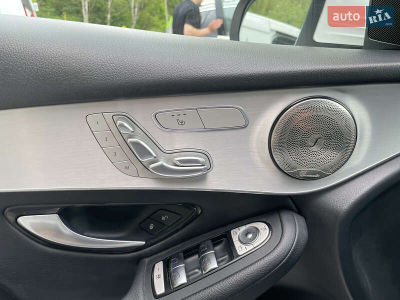 Внедорожник / Кроссовер Mercedes-Benz GLC-Class 2019 в Тернополе