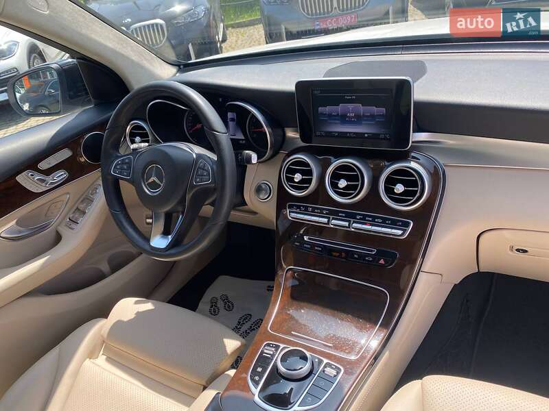 Внедорожник / Кроссовер Mercedes-Benz GLC-Class 2018 в Львове фото 10 Внедорожник / Кроссовер Mercedes-Benz GLC-Class 2018 в Львове