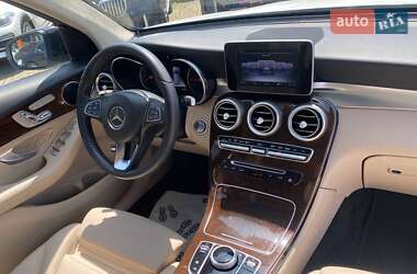 Внедорожник / Кроссовер Mercedes-Benz GLC-Class 2018 в 