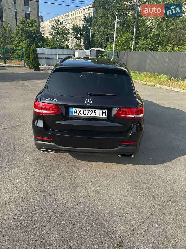 Внедорожник / Кроссовер Mercedes-Benz GLC-Class 2018 в Киеве