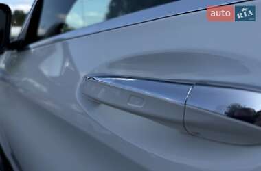 Внедорожник / Кроссовер Mercedes-Benz GLC-Class 2019 в 