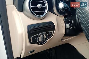 Внедорожник / Кроссовер Mercedes-Benz GLC-Class 2017 в 