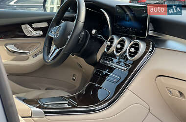 Внедорожник / Кроссовер Mercedes-Benz GLC-Class 2022 в 